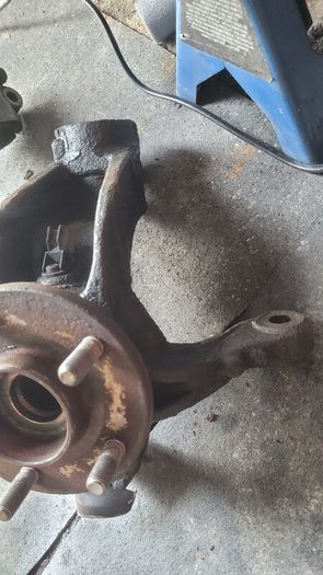 Ford mondeo 08 tdci front left wheel bearing perfect