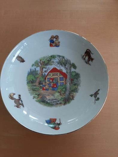 Vintage Hansel and Gretel plate