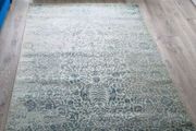 160cm x 230cm XL Oriental Rug