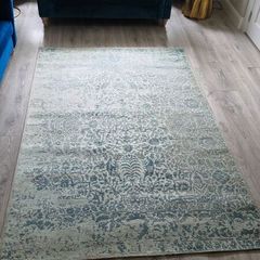 160cm x 230cm XL Oriental Rug
