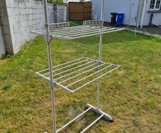 Clothes airer