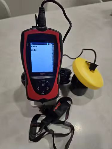 Fish finder with depth meter for boat