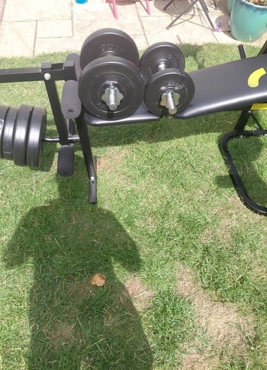 Adjustable Weight Bench