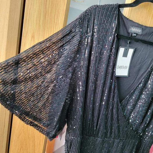 CurveWow black sequin dress, Size 26-28, BNWT