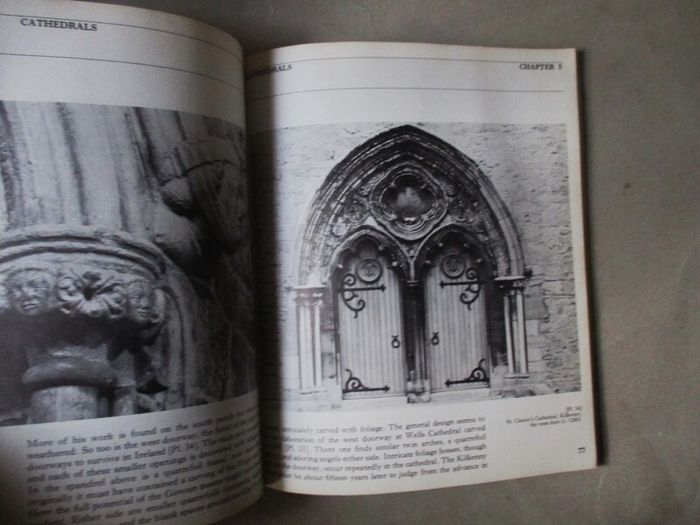 Architecture And Sculpture In Ireland 1150 - 1350