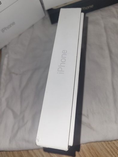 iphone 15 box