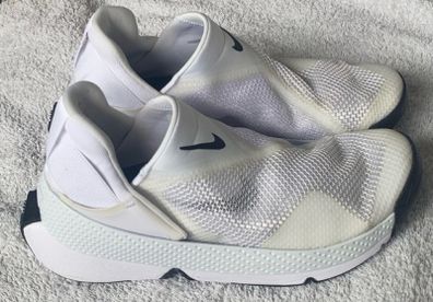 nike flyease size 5.5