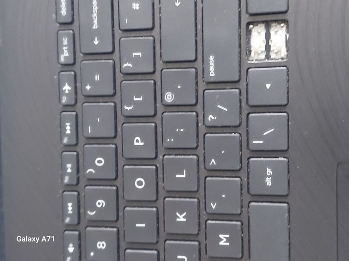 HP 15.6 inch Laptop, TPN-C130, 4GB Ram, 1 Terrabyte, Windows 10, AMD A9-9420 Radeon R5, 5 Compute Cores, 2C+3G, 3.0GHz, Microsoft Edge, Chrome