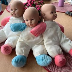 Dolls (3)