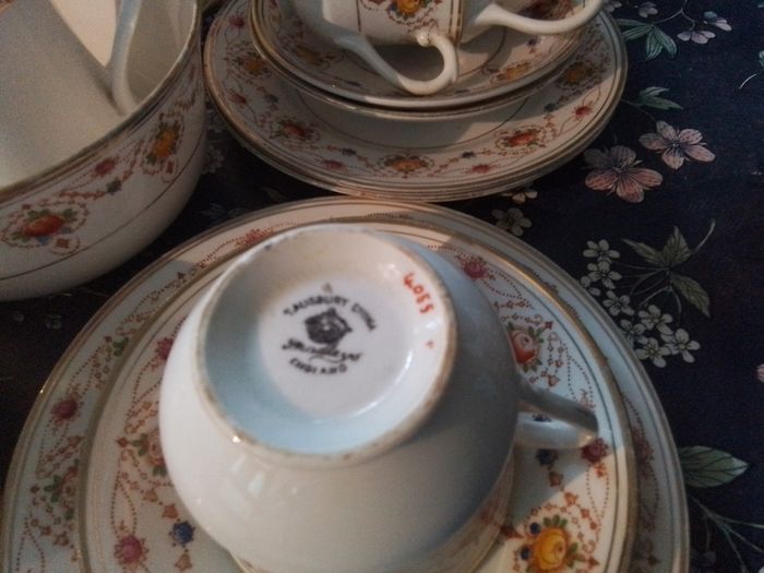 Rare Salisbury Bradley Teaset