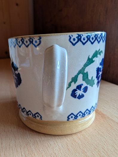 Nicholas Mosse small Pansy cup