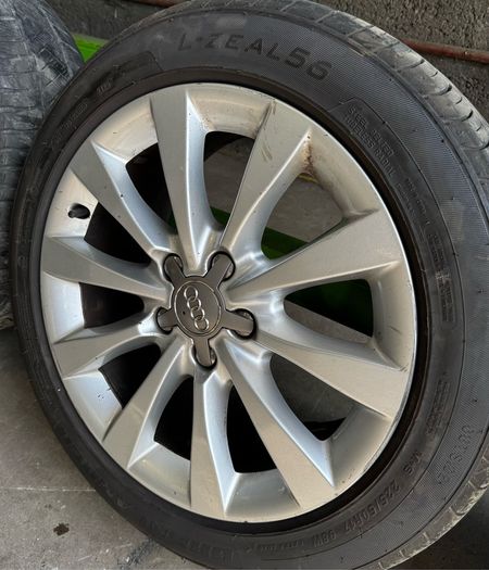 17" Genuine Audi Alloys