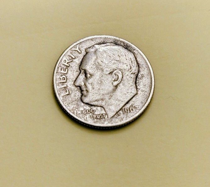 Rare 1967 US Roosevelt Dime with multiple mint errors
