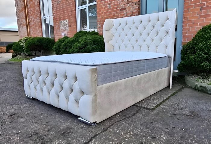 New Dubai Wingback Beds With Mattresses