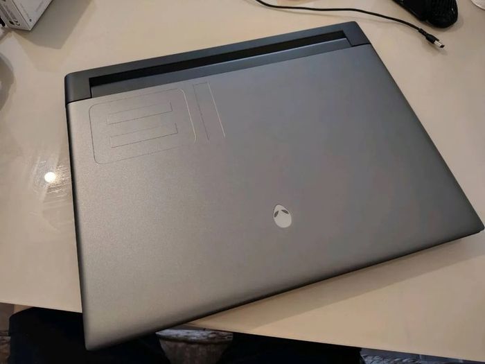 Alienware m18 R1 Gaming Laptop