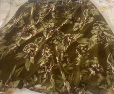 Ladies skirt size 24