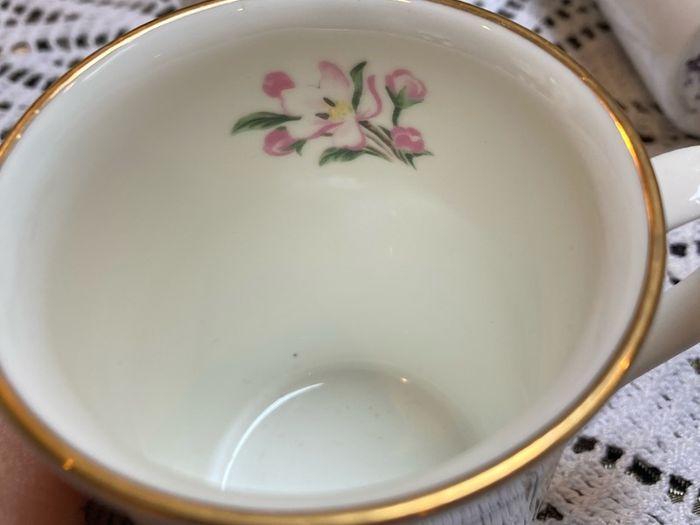 Crown Trent 4 mugs