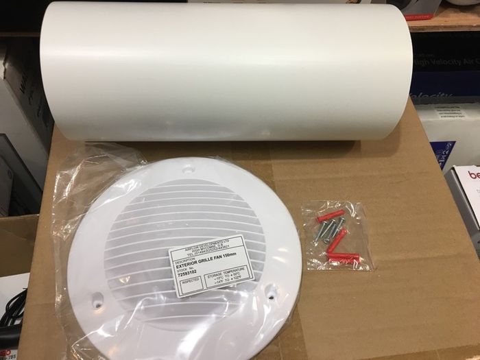 150 mm Exterior Fan Grille and Duct kit 6 Inch