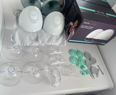 Elvie Pump Double Wearable Breast Pump, Excellent Condition, Minimal Us