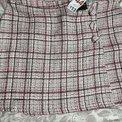 woman skirt