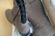 knee Boots Brown