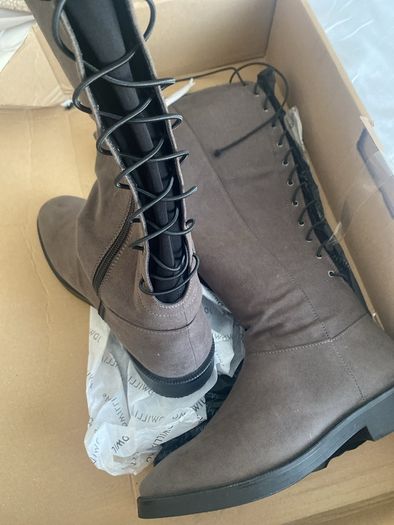 knee Boots Brown