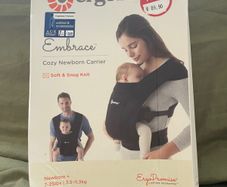 Ergobaby embrace baby carrier