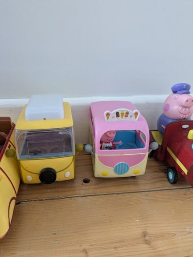 Large Peppa bundle