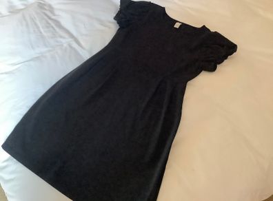 Stunning fit black elegant dress Vila 12