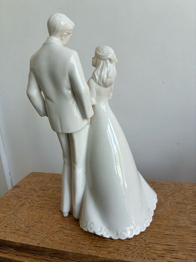 Porclain Figurine
