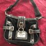 guess handbag Image 2