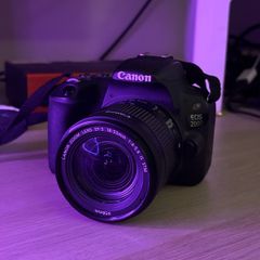 Canon 200D with Canon EF-S 18-55mm f/4-5.6 IS STM lens
