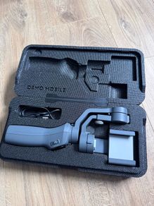DJI Osmo Mobile 2 Smartphone Gimbal Stabilizer + Hard Case