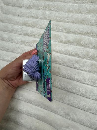 Littlest Pet Shop LPS Purple Komondor Dog Mop Maddy Mopton 1-121 DIRty Please see Pictures