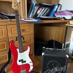 Fender Squier P Bass & Stagg 40w Bass Amp