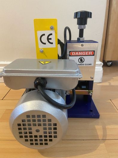 Stripper 1-25mm cable 220V Cable Stripper Automatic Peeler Electric Wire Stripping Machine