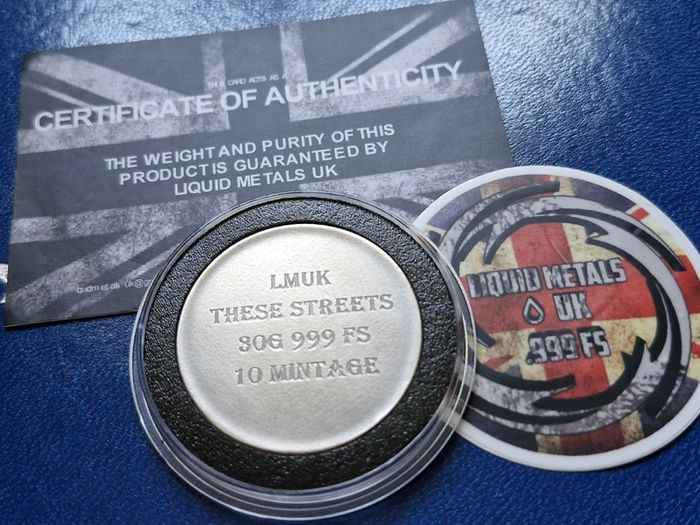 Liquid Metals These Streets .999  silver 30 Gram Round UK