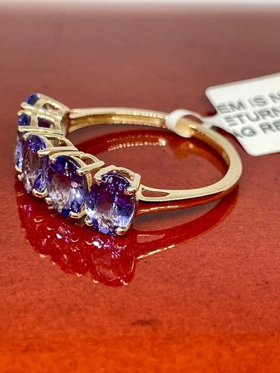Gold 9K (375) Yellow Gold Premium Tanzanite 5 Stone Ring 4.00 Ct.