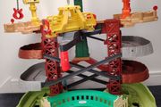 Thomas The Tank Engine Super Tower