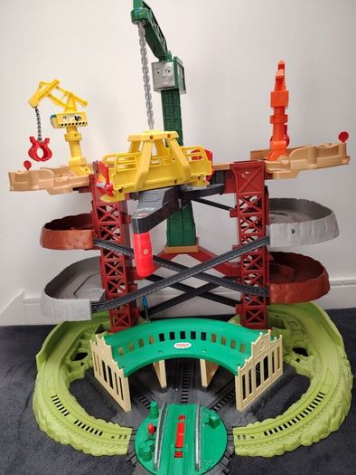Thomas The Tank Engine Super Tower