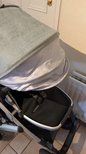 Uppababy Vista (Includes Bassinet, Rumble Seat & All Adapters)