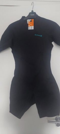 kids wet suit