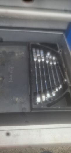 large 6x5 tool box two in two parts top and bottom on wheels top brands snap on.  Blue  point teng tools. Oil change kit . Piston pressure kit   lot of tools  snap onlarge