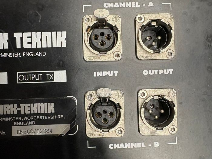 Klark Teknik DN360 Dual Graphic Equaliser