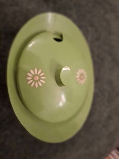 Vintage 1970s Embee Avocado Green Plastic Jam / Sugar Pot with Spoon