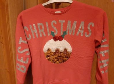 Girls christmas pudding sweater 6-7years