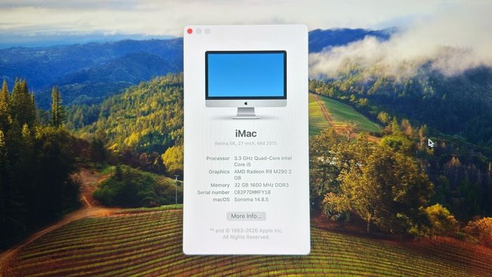 Retina 5k, 27" iMac, Mid 2015 (32GB RAM) 'Apple Mouse & Keyboard Included)