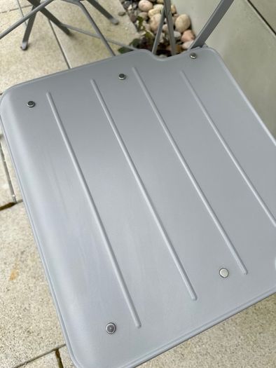 Garden Table and 2 folding chairs outdoor Ikea