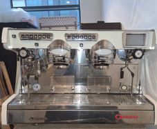 Refurbished Italian Espresso Machine, Grinder& automatic Tamper