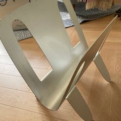 Magazine rack